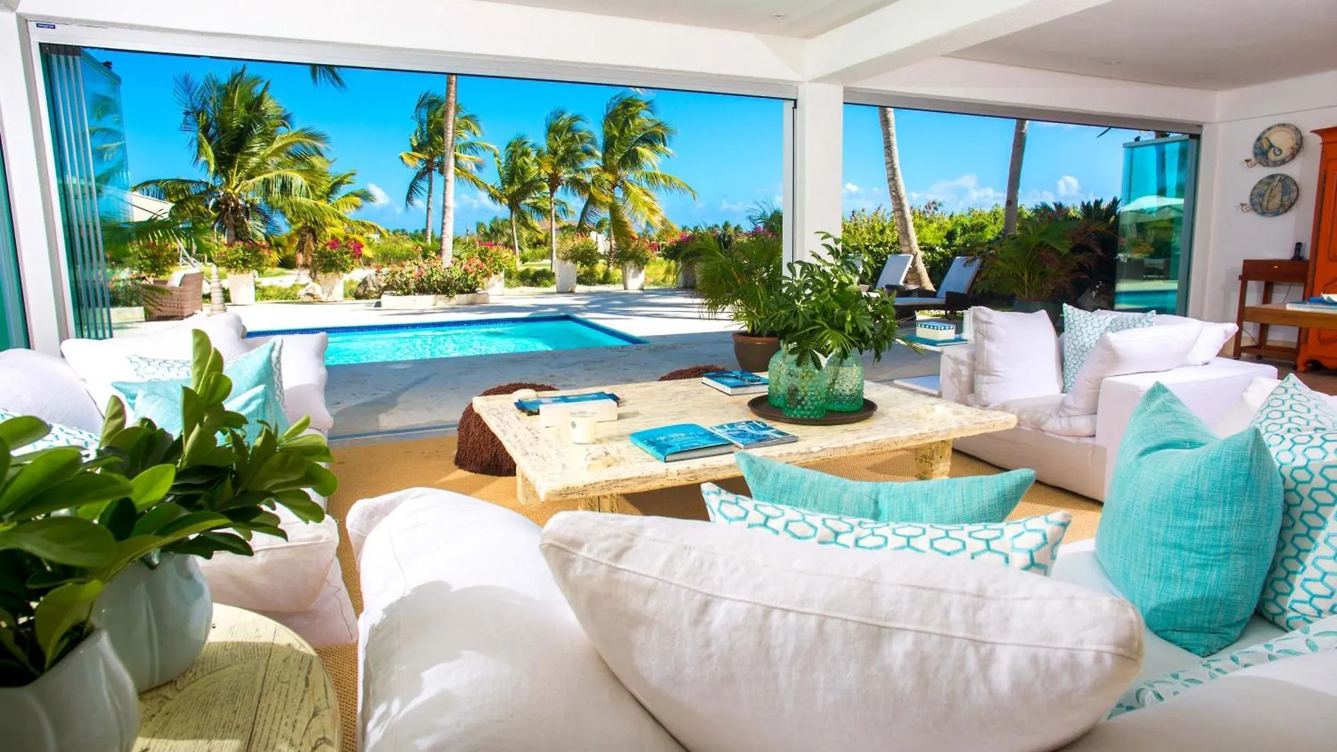 Oceanview Luxury Villa Crystal - With Beach Club Access location